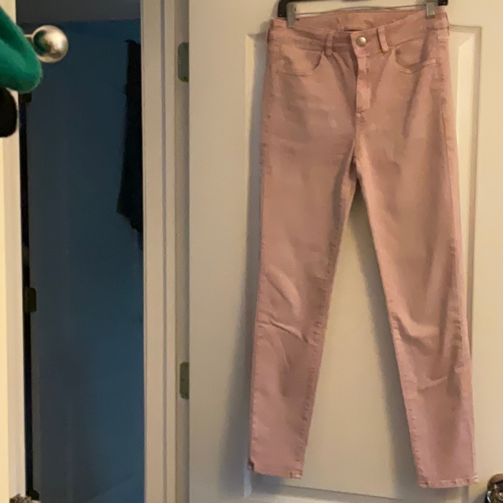 American Eagle hi-rise jeans